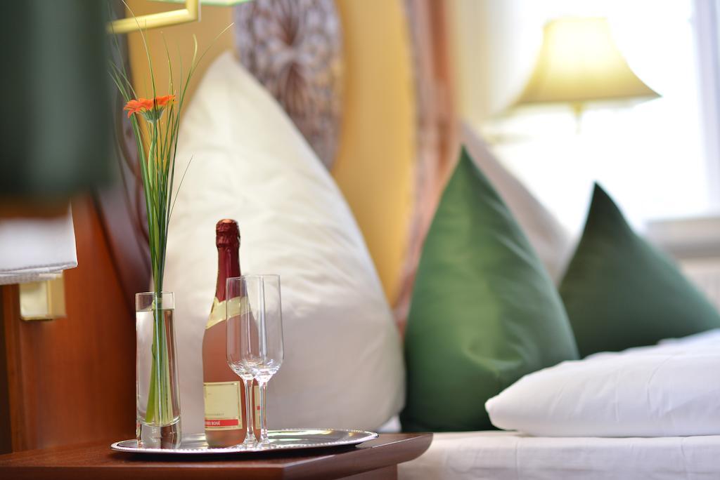 Hotel Villa Ponte Wisera Eschwege Kamer foto
